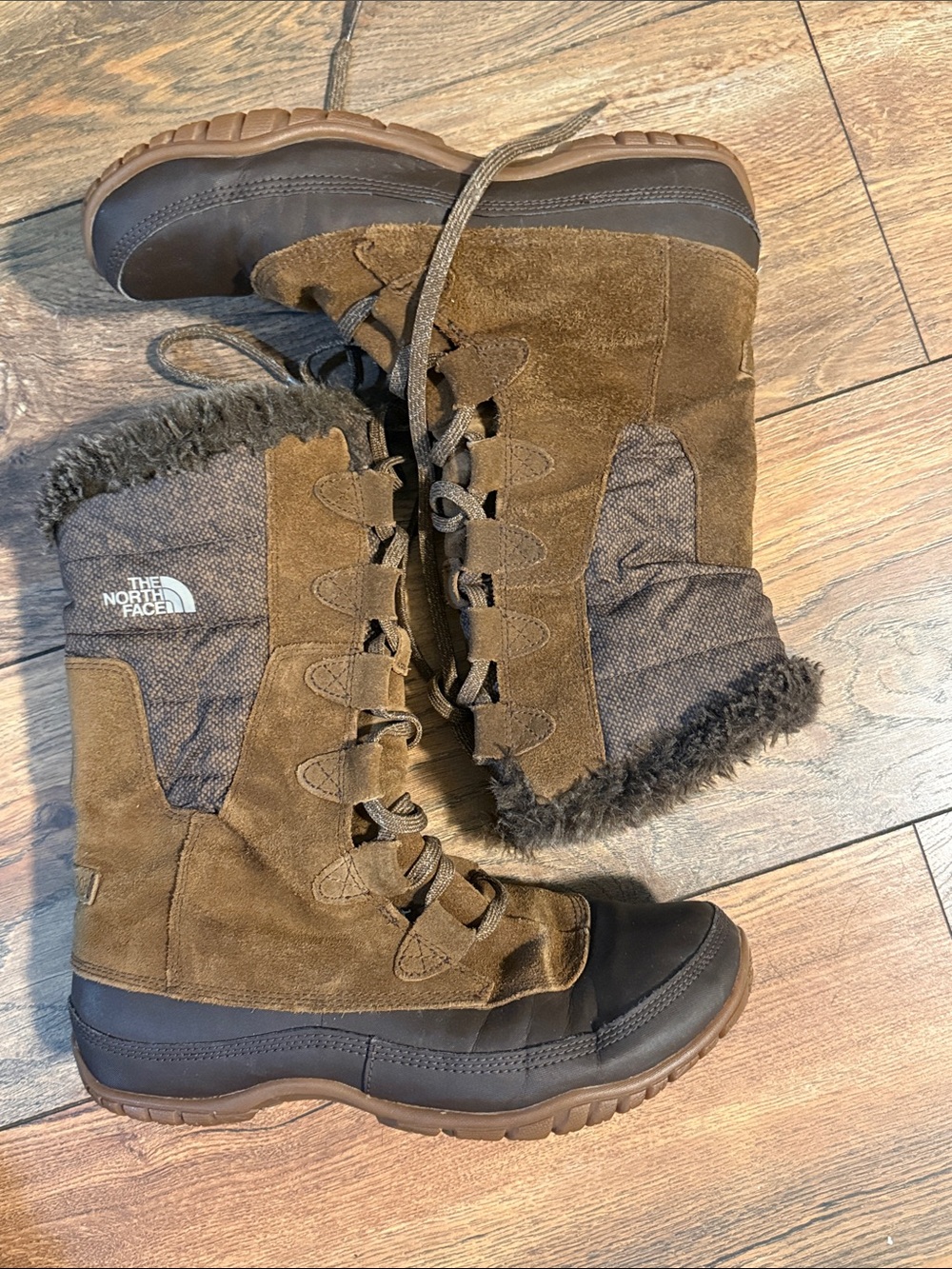 Women's North Face Winter Boots